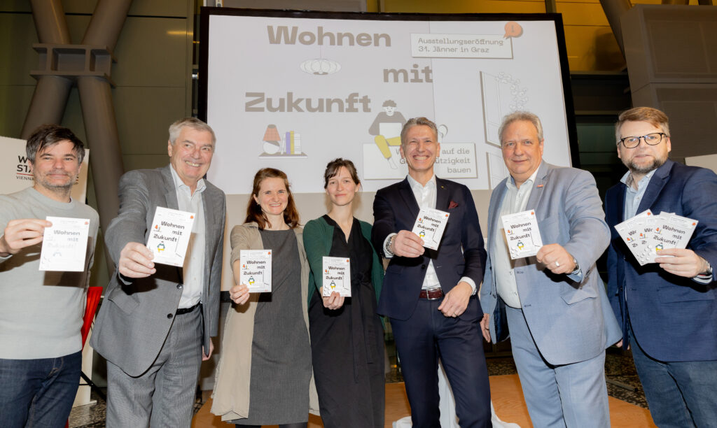 Freude über erfolgreichen Start der Wanderausstellung in Graz: Wolfgang Moitzi, Wolfram Sacherer, Rebekka Hirschberg, Julia Fröhlich, Michael Witsch, Michael Gehbauer, Hannes Schwarz